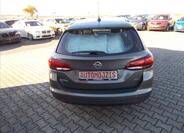 Opel Astra 9
