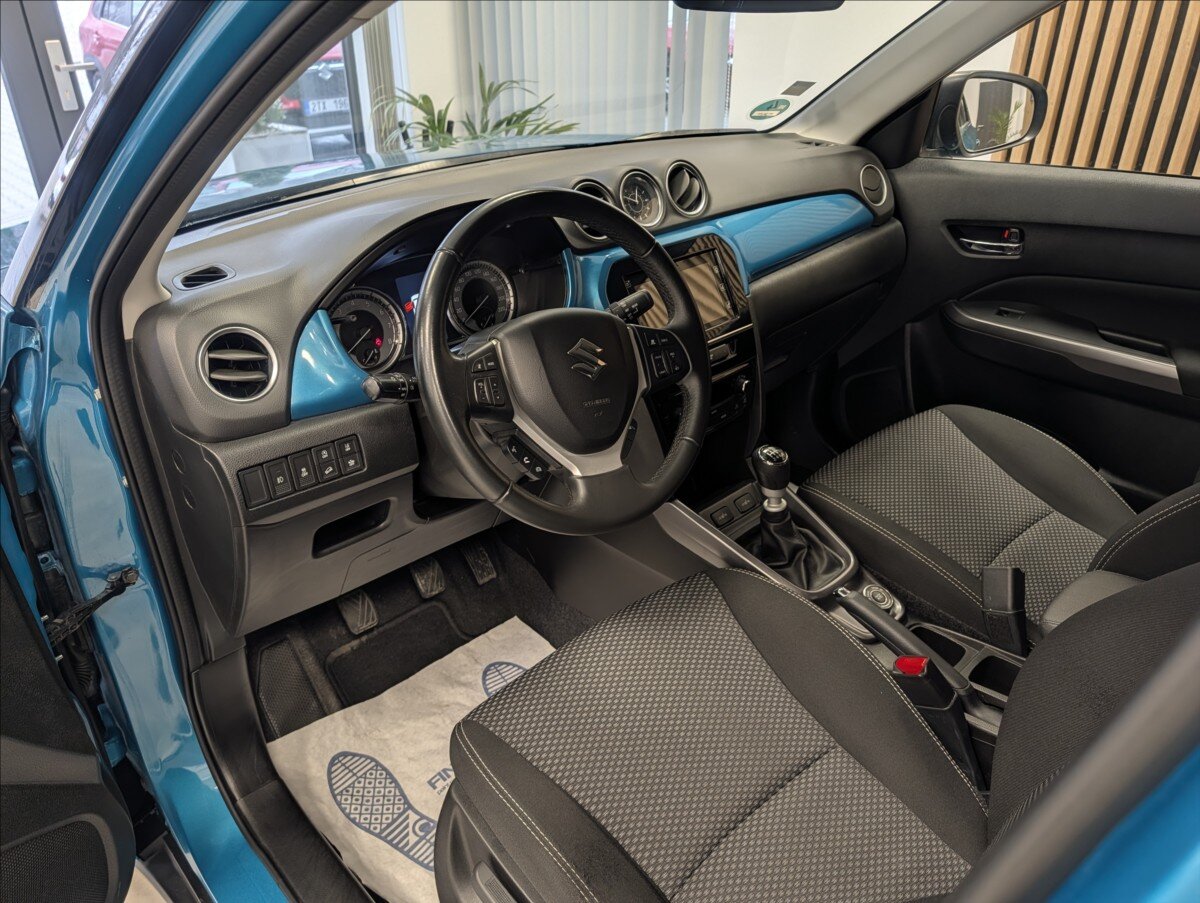 Suzuki Vitara SUV 1,4 l 95 kw