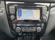 Nissan Qashqai SUV / Terénní 1,6 l 120 kw