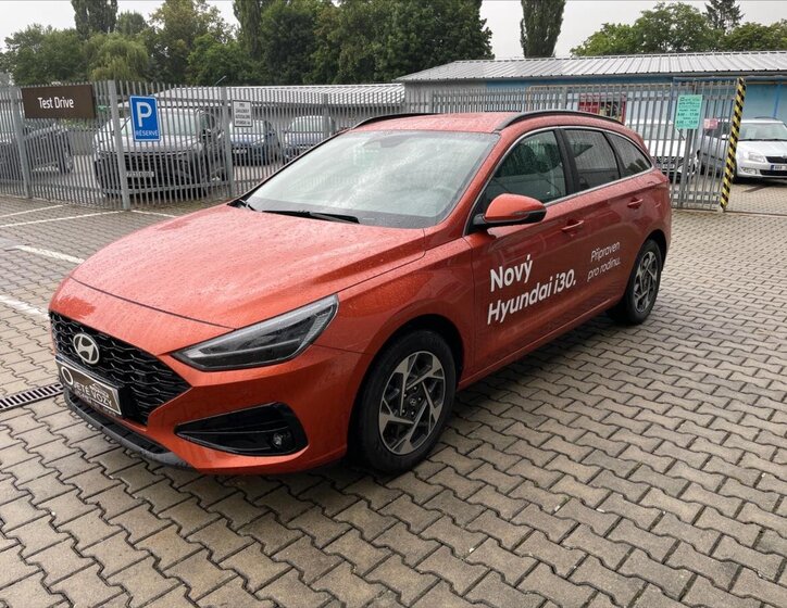 Hyundai i30 Kombi 1,5 l 70 kw