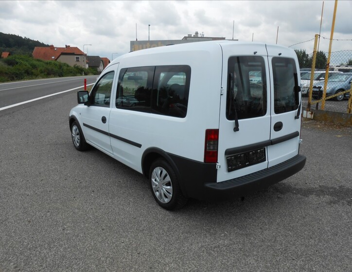 Opel Combo 8