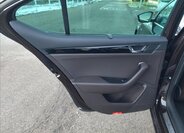 Škoda Superb Sedan / Limuzína 2,0 l 200 kw