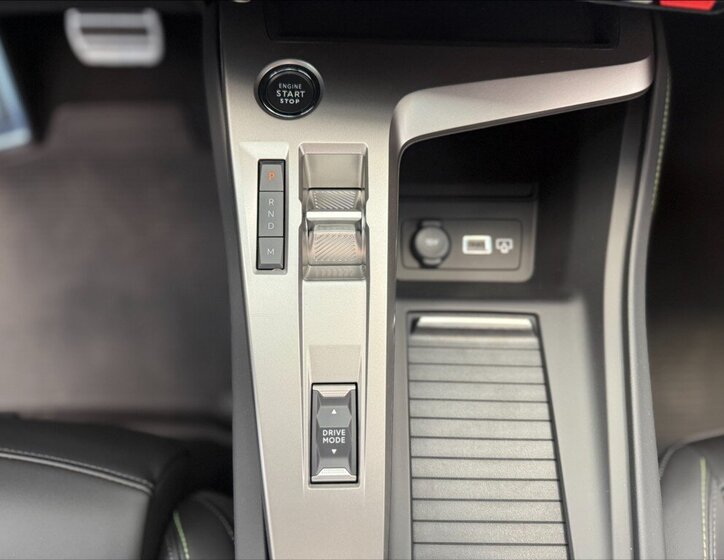 Peugeot 308 Kombi 1,2 l 100 kw