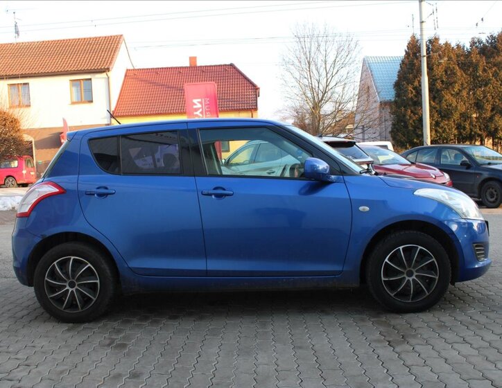 Suzuki Swift Hatchback 1,2 l 69 kw
