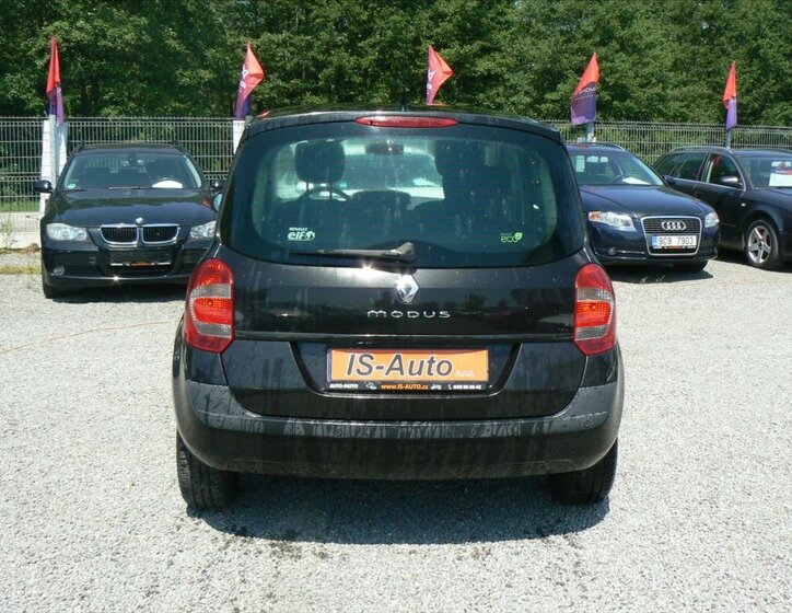 Renault Modus Kombi 1,1 l 55 kw