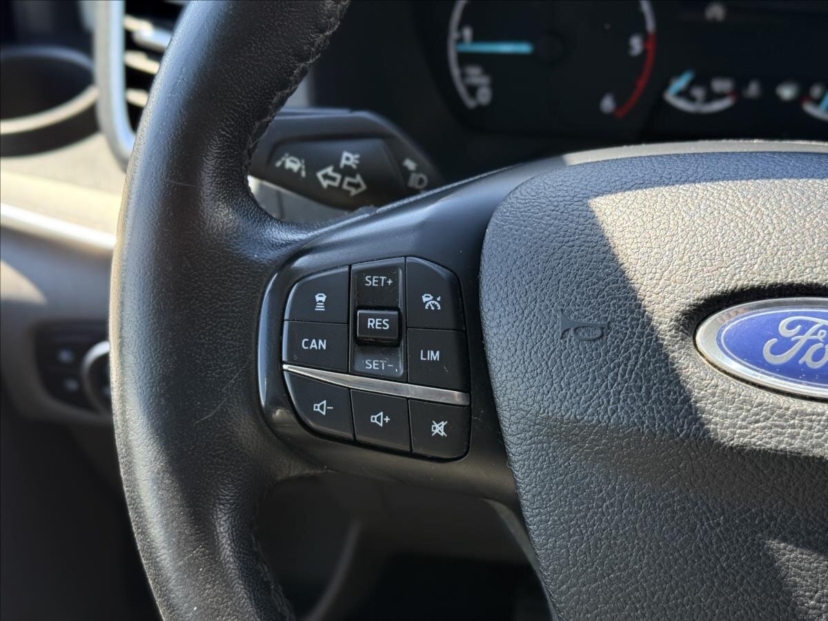 Ford Tourneo Custom MPV 2,0 l 136 kw