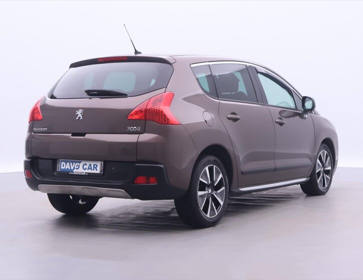 Peugeot 3008 MPV 2,0 l 120 kw