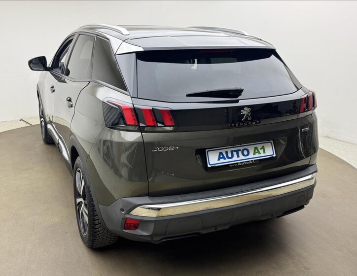 Peugeot 3008 SUV / Terénní 1,2 l 96 kw