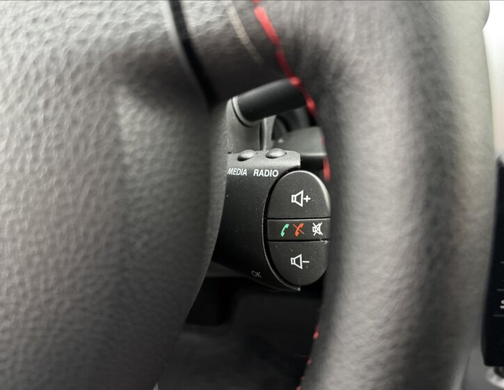 Dacia Duster SUV / Terénní 1,6 l 77 kw