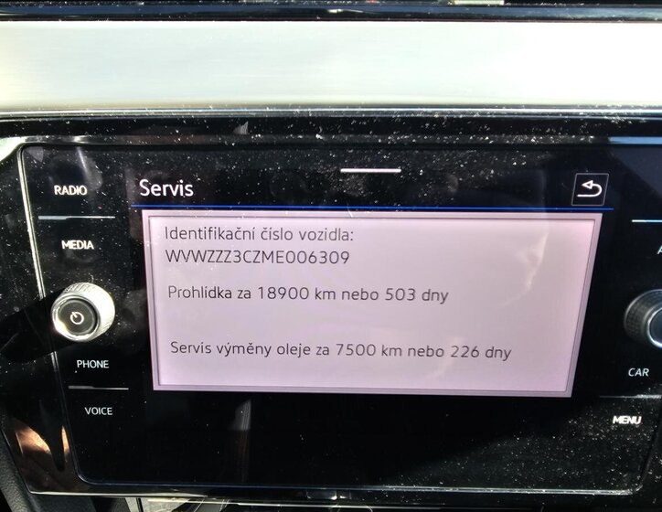 Volkswagen Passat 23