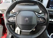 Peugeot 3008 SUV / Terénní 1,5 l 96 kw