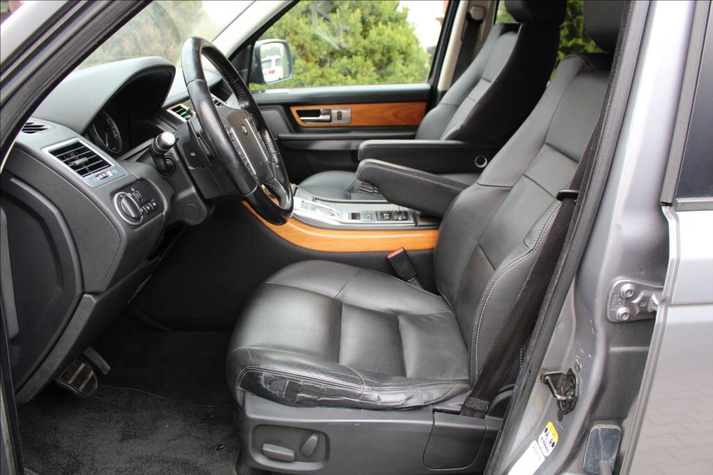 Land Rover Range Rover Sport SUV 3,0 l 188 kw