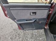 Audi 80 Sedan / Limuzína 2,0 l 66 kw