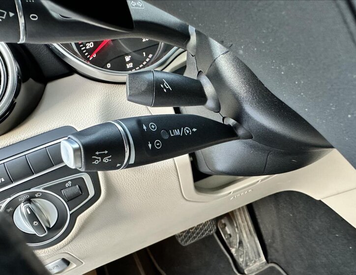 Mercedes-Benz GLC 13