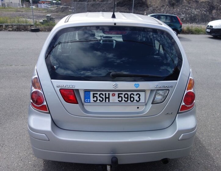 Suzuki Ignis Hatchback 1,6 l 78 kw