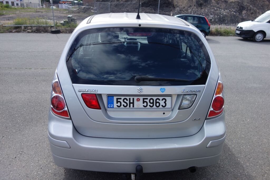 Suzuki Ignis Hatchback 1,6 l 78 kw