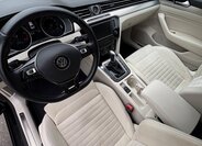 Volkswagen Passat Sedan 0,0 0