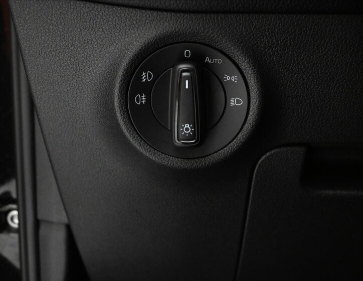 Škoda Kodiaq SUV / Terénní 1,5 l 110 kw