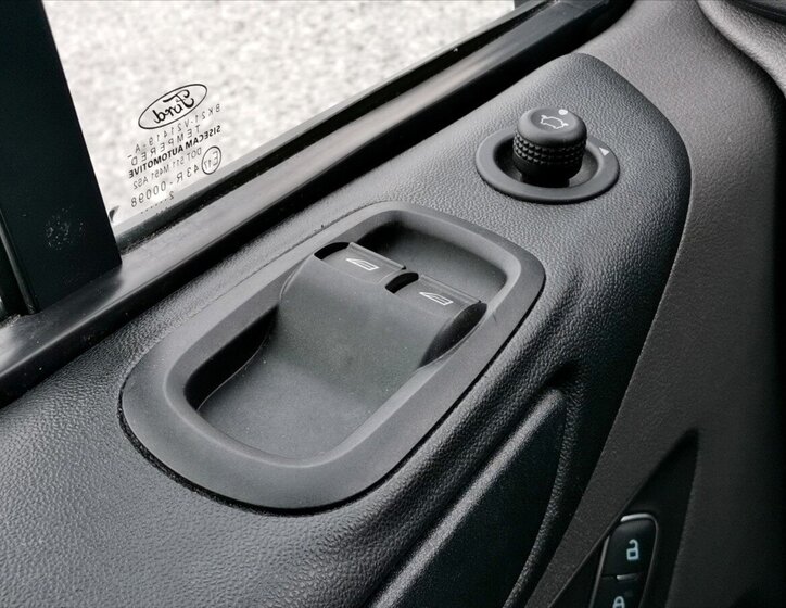 Ford Transit Custom Ostatní 2,0 l 96 kw