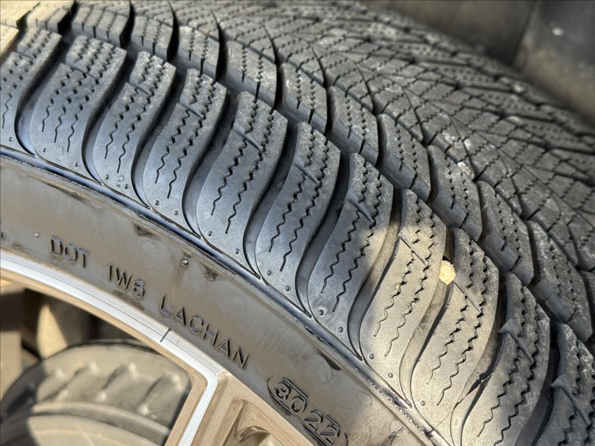 Volkswagen Polo Hatchback 999,0 70 kw