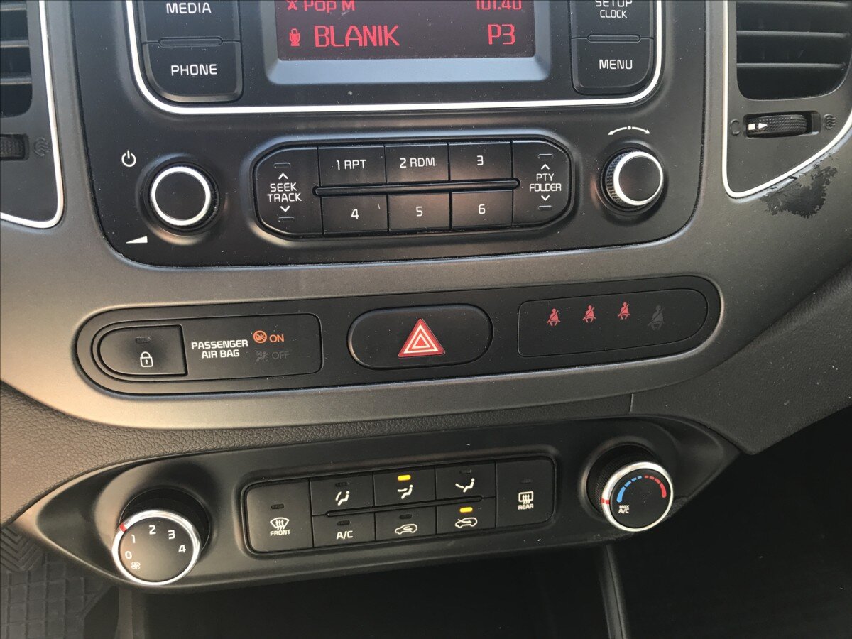 KIA Carens Kombi 1,6 l 99 kw