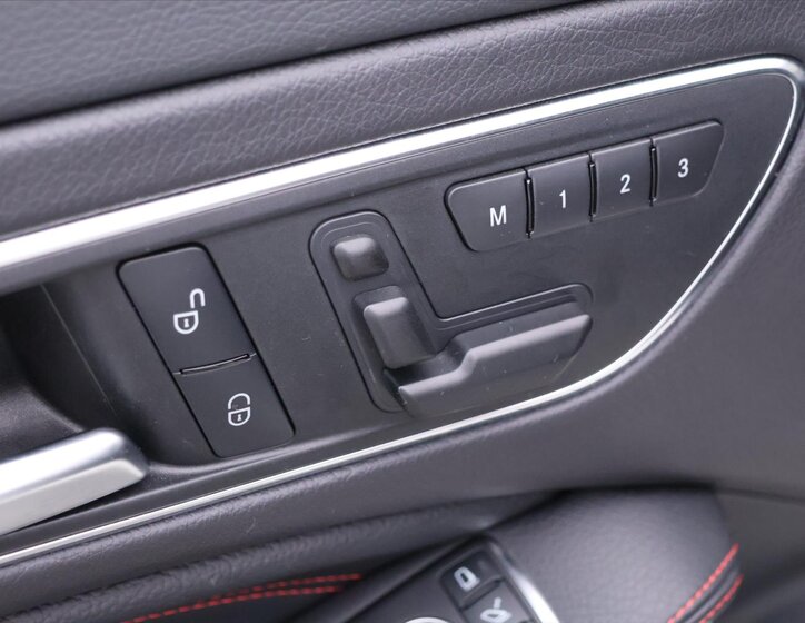 Mercedes-Benz CLA 17