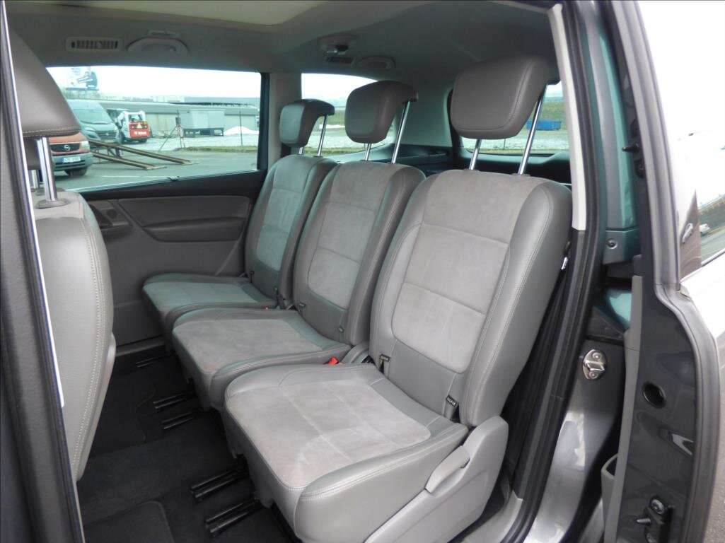 Volkswagen Sharan Kombi 2,0 l 125 kw