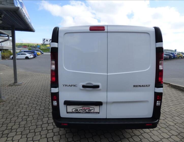 Renault Trafic 4