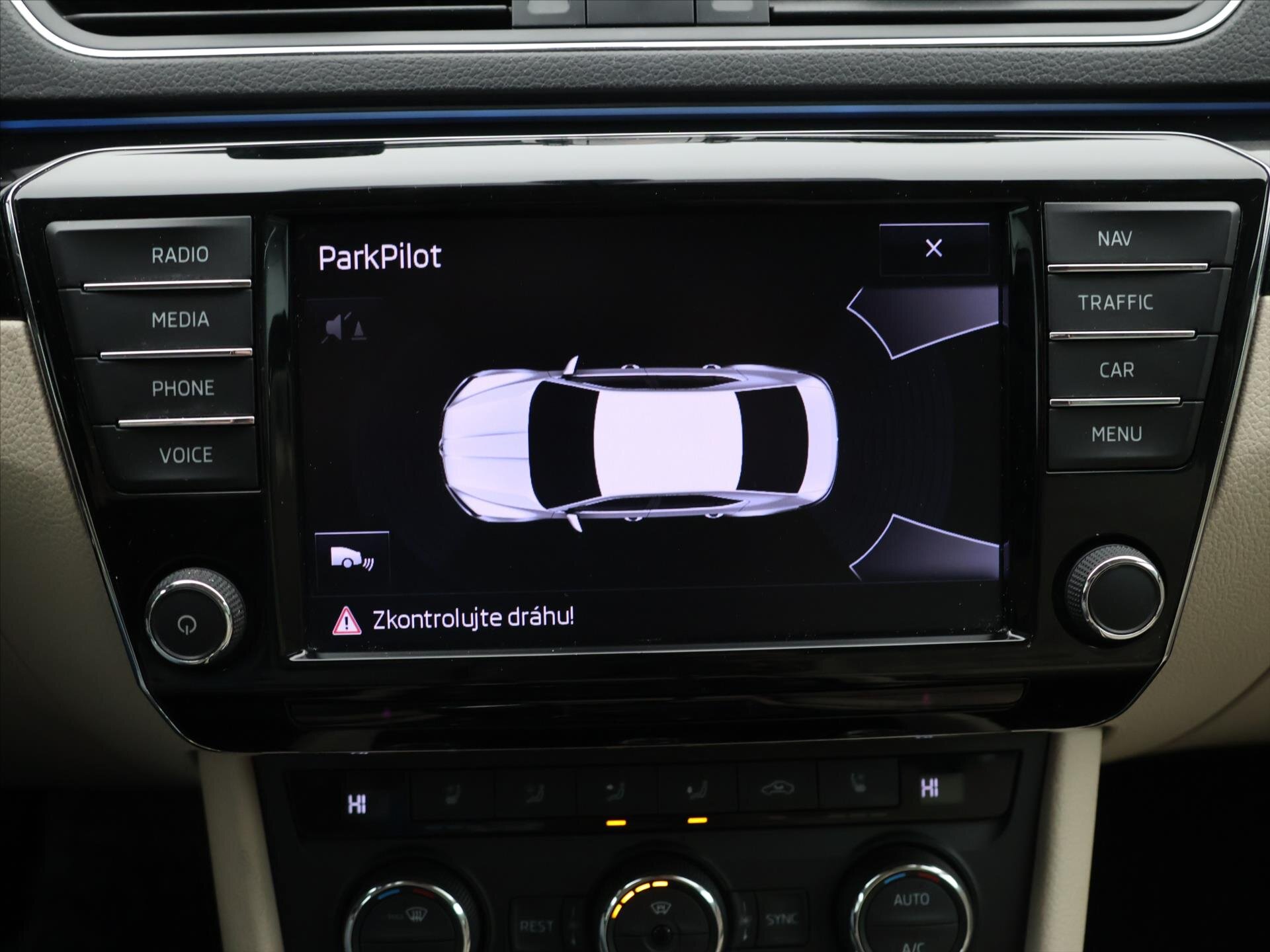 Škoda Superb Liftback 2,0 l 110 kw