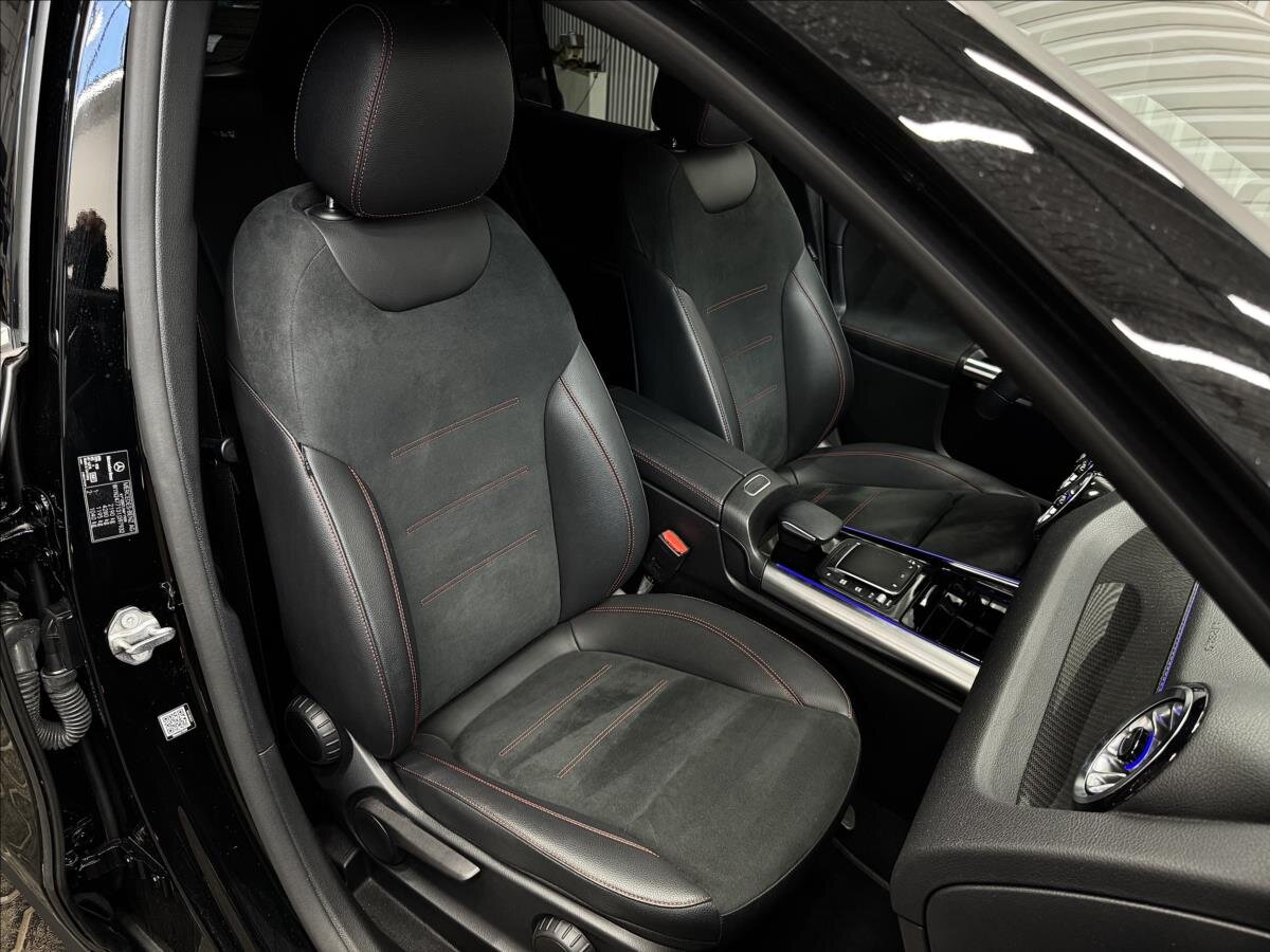 Mercedes-Benz GLA SUV / Terénní 2,0 l 110 kw