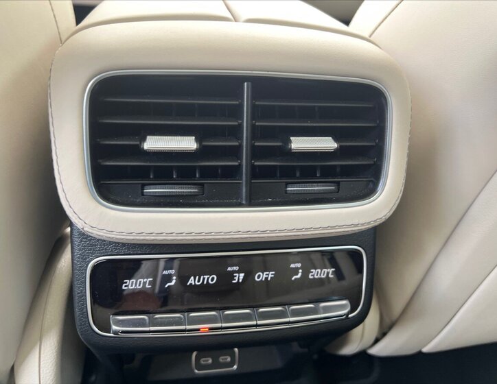 Mercedes-Benz GLE SUV 4,0 l 450 kw