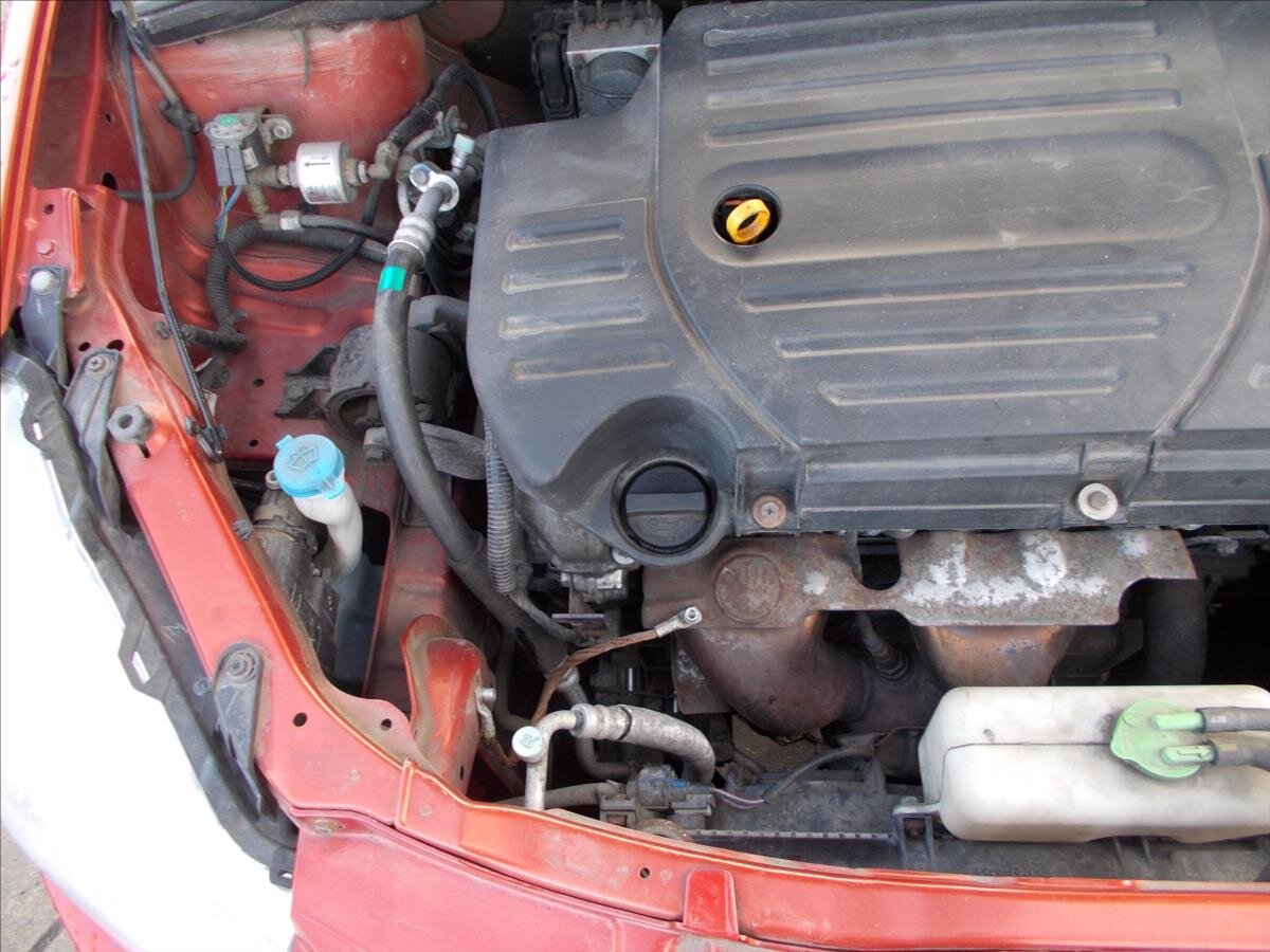 Suzuki SX4 Hatchback 1,6 l 88 kw