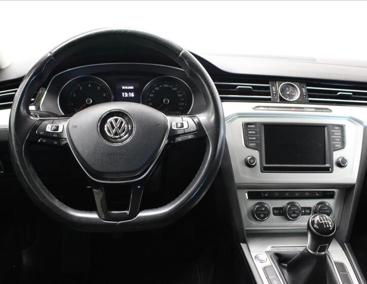 Volkswagen Passat 28