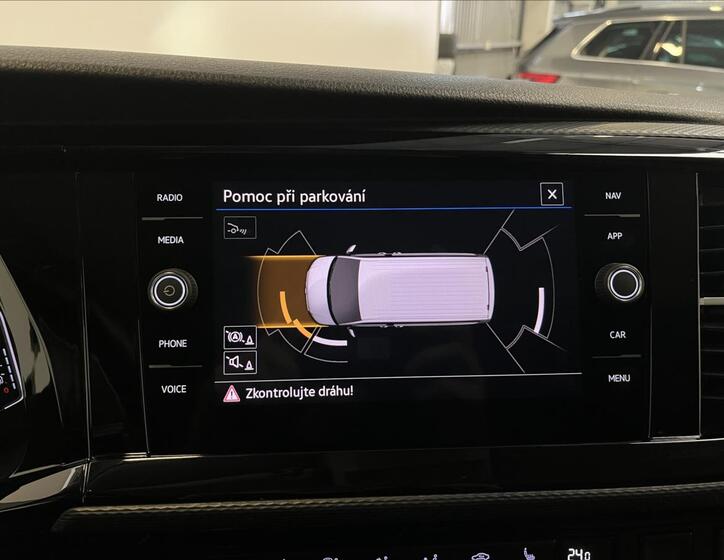 Volkswagen Multivan 12