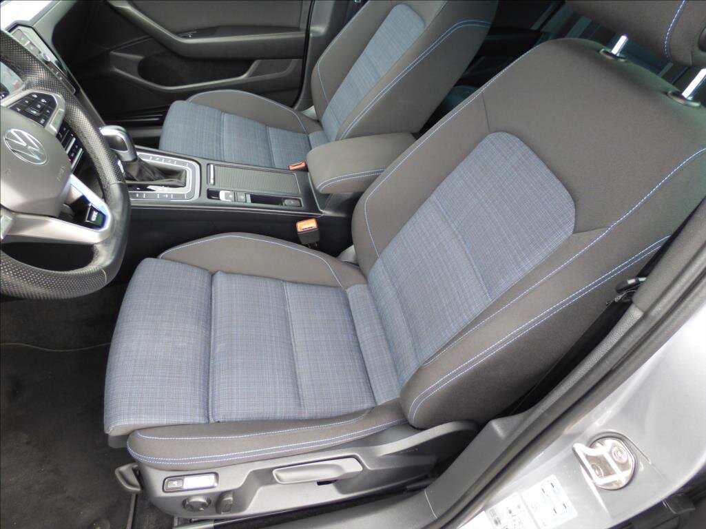 Volkswagen Passat Kombi 1,4 l 115 kw