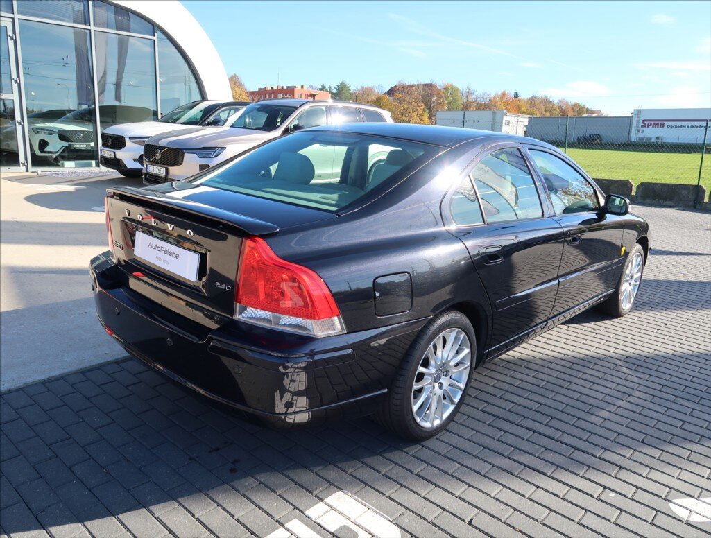 Volvo S60