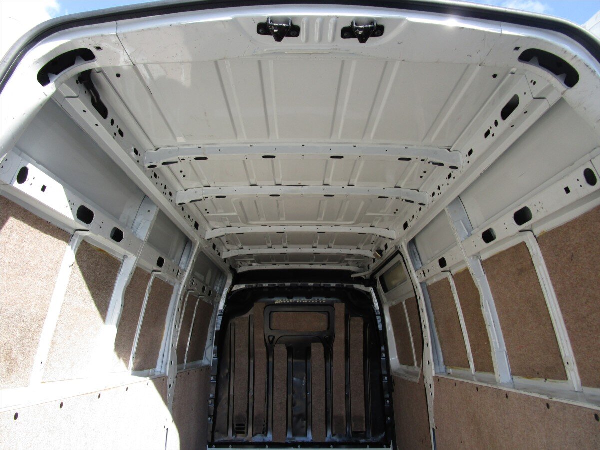 Opel Movano Skříň 2,3 l 96 kw