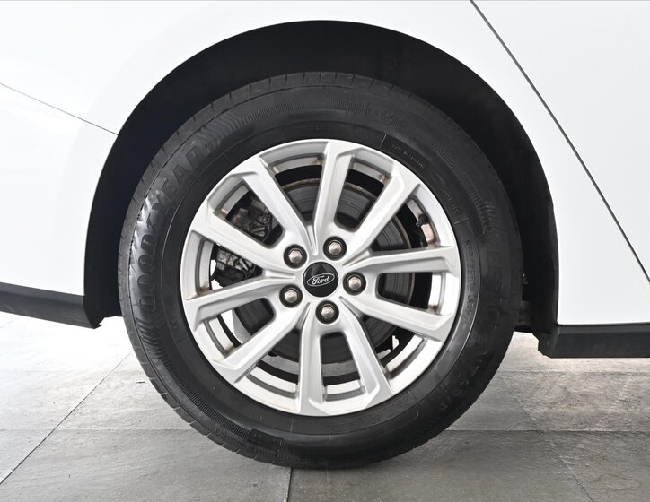 Ford Focus Kombi 1,5 l 88 kw