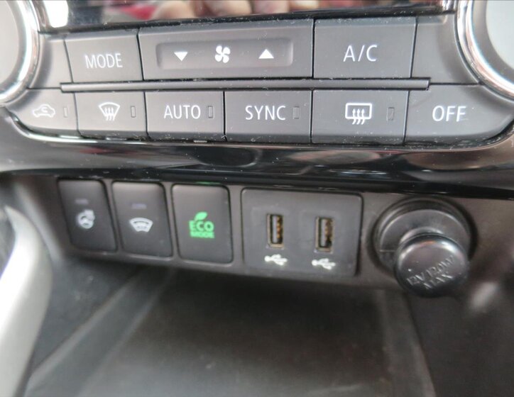 Mitsubishi Eclipse Cross SUV / Terénní 2,3 l 109 kw