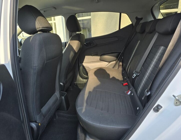 Hyundai i10 Hatchback 1,2 l 61 kw