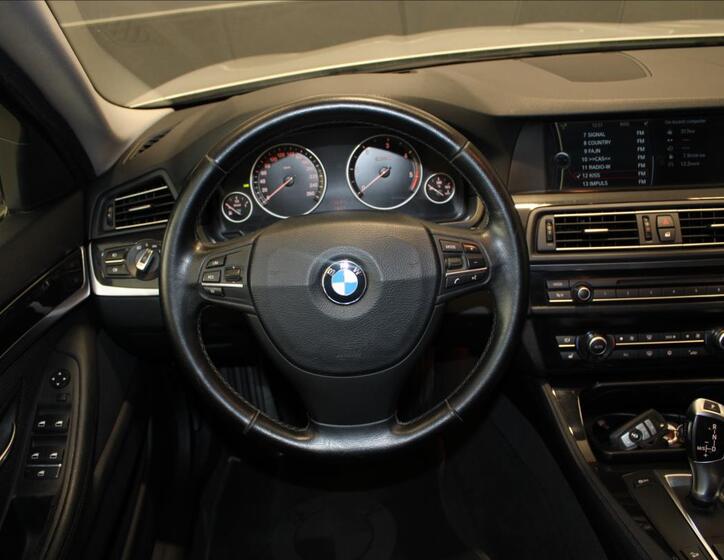 BMW Řada 5 27