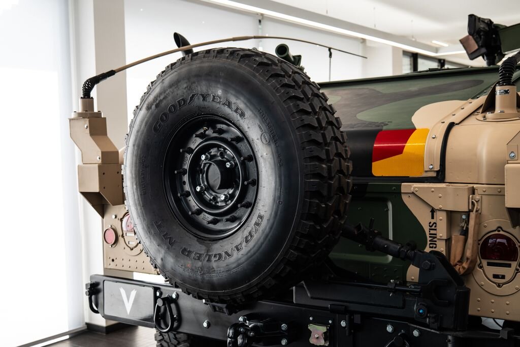 Hummer H1 SUV / Terénní 6,2 l 110 kw