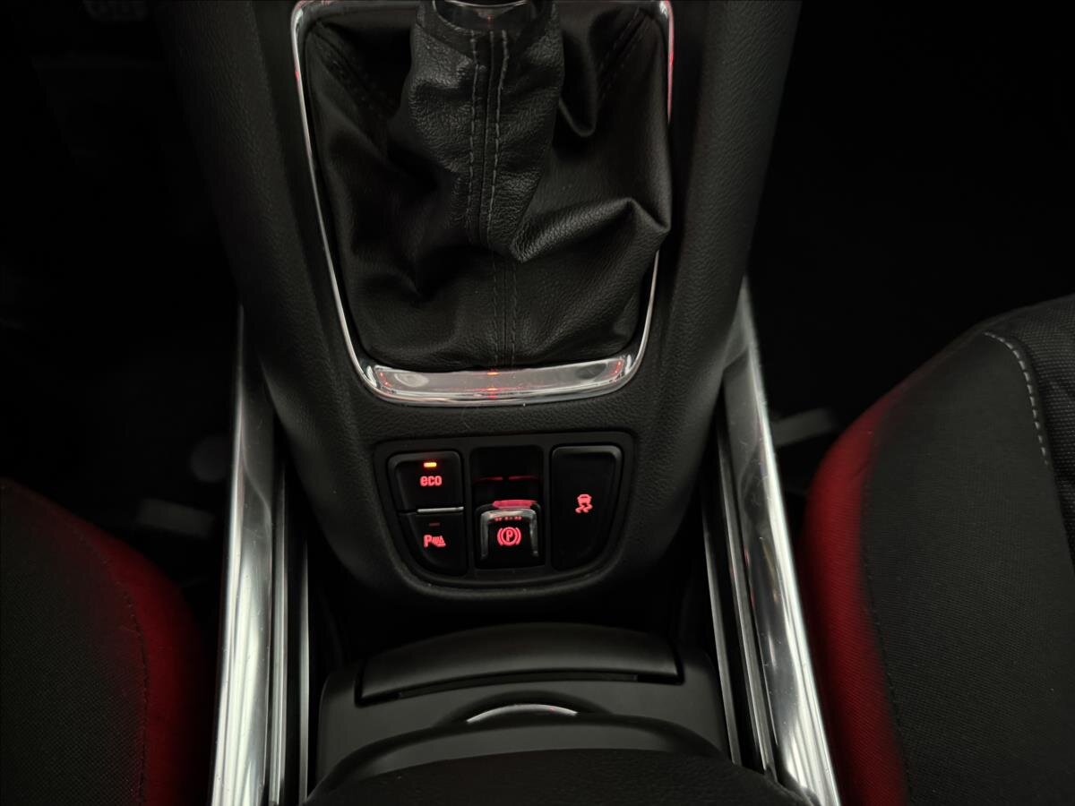 Opel Zafira Kombi 2,0 l 96 kw