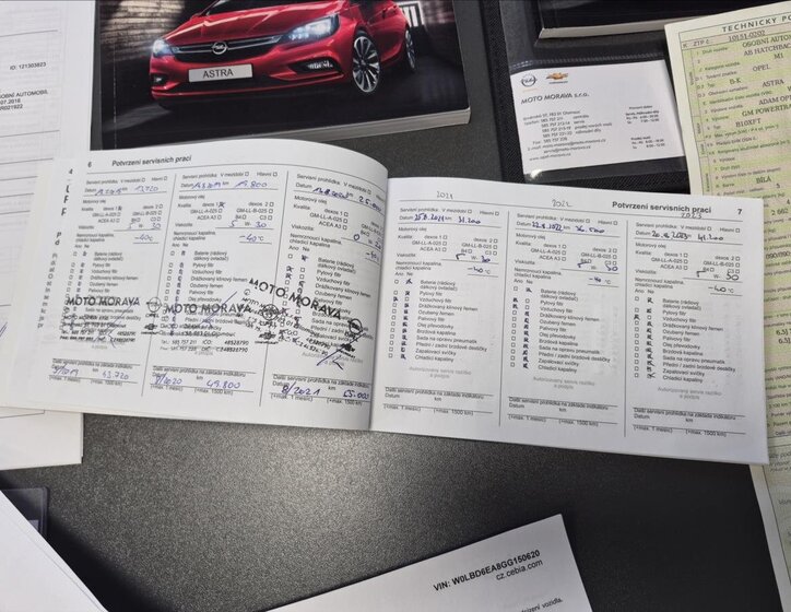 Opel Astra Hatchback 999,0 77 kw