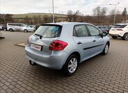 Toyota Auris Hatchback 1,4 l 66 kw