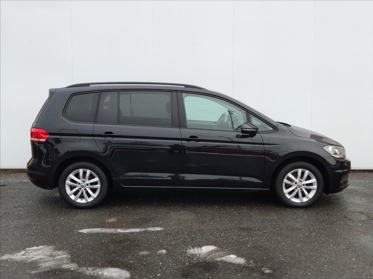 Volkswagen Touran MPV 1,2 l 81 kw