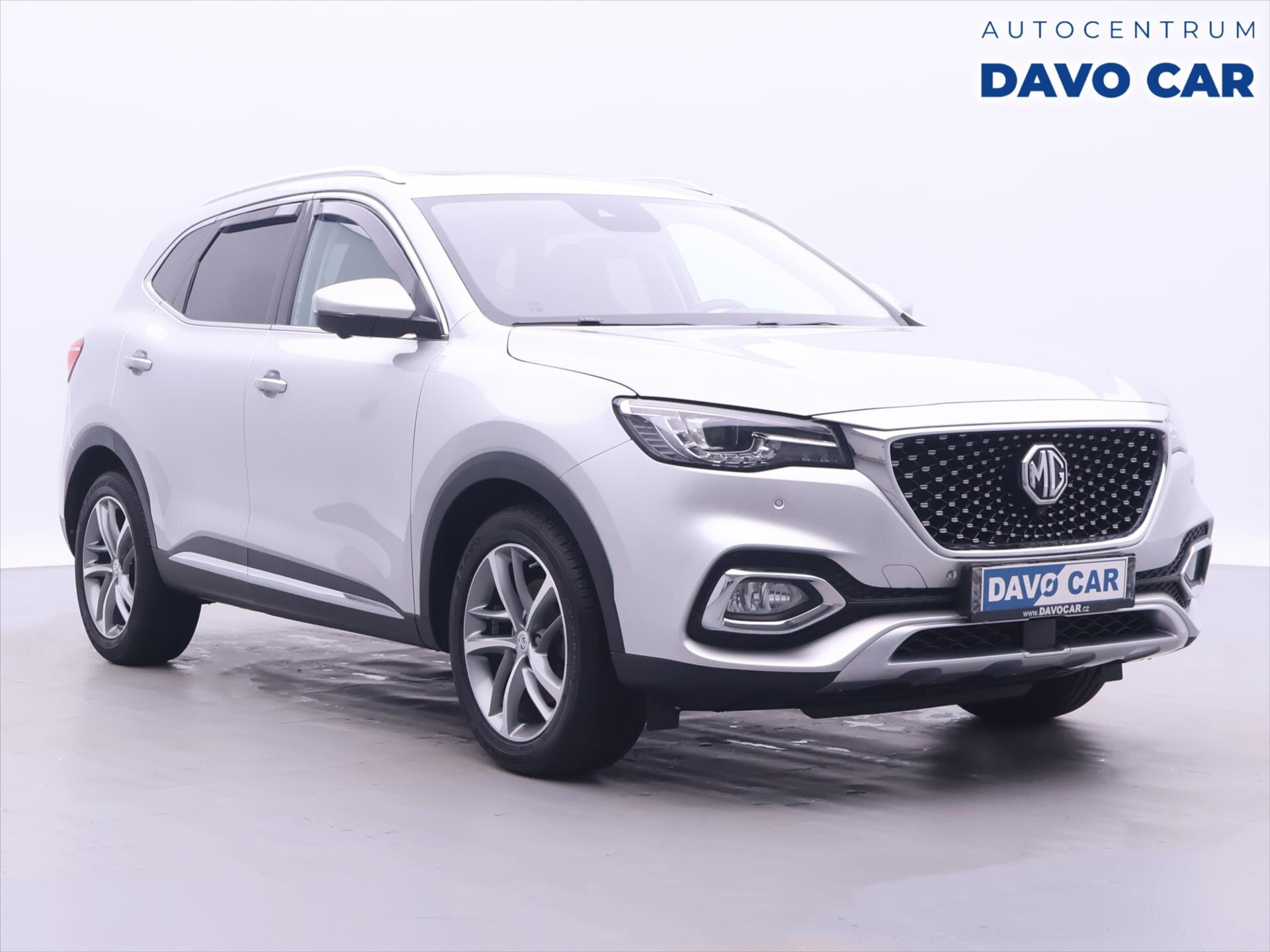 MG HS SUV / Terénní 1,5 l 119 kw