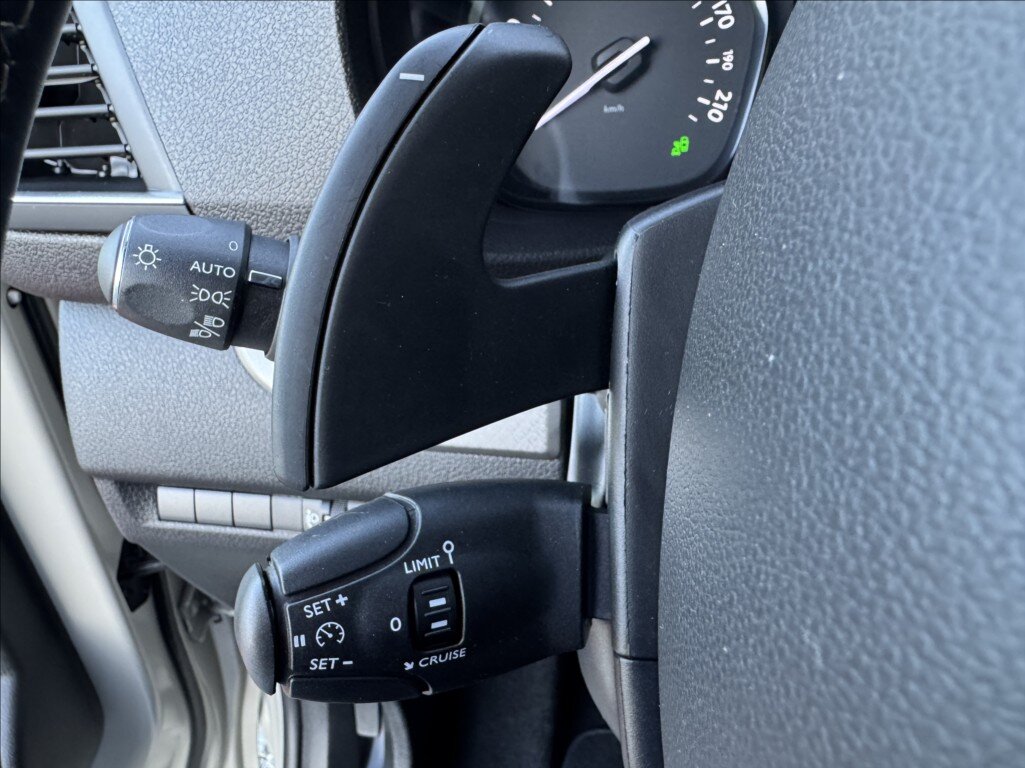 Citroën SpaceTourer Kombi 2,0 l 130 kw