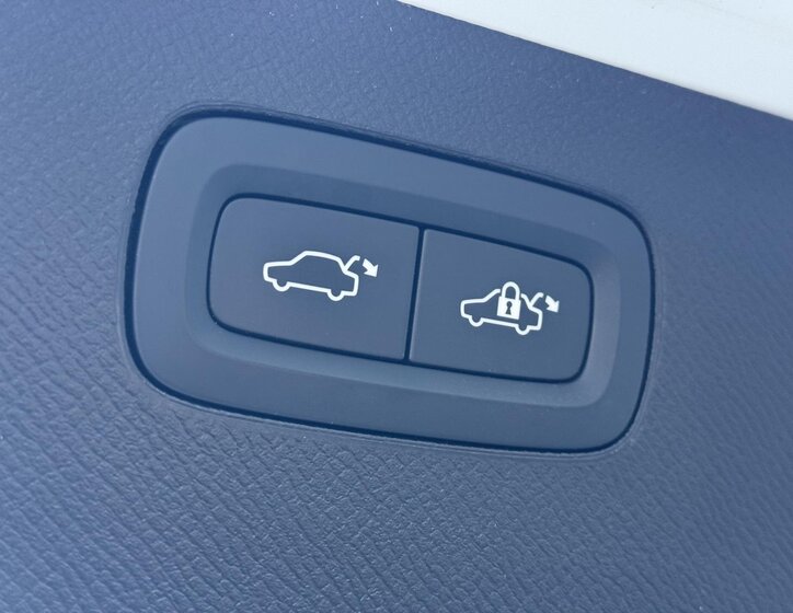 Volvo XC90 SUV / Terénní 2,0 l 173 kw