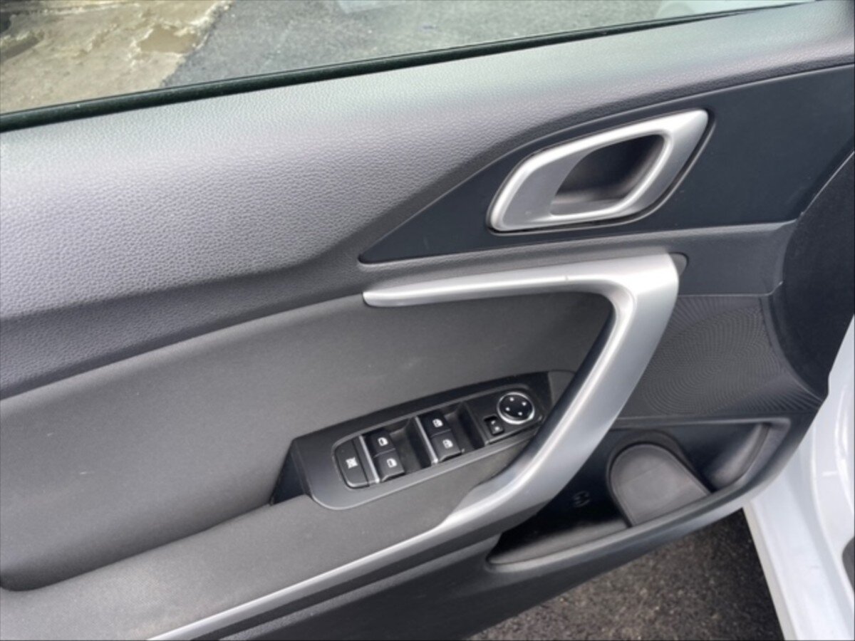 KIA Ceed Kombi 1,5 l 117 kw